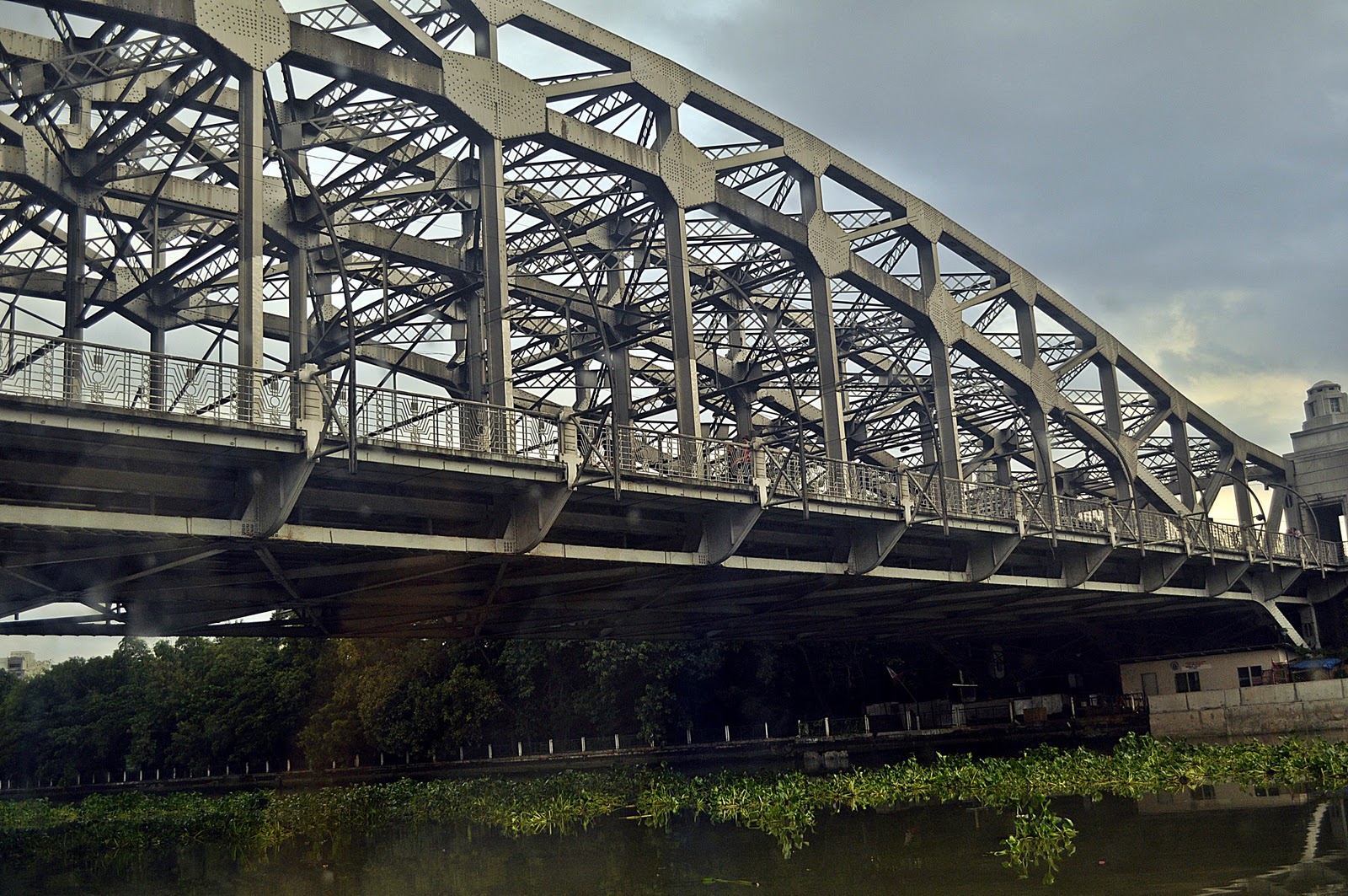 Ayala Bridge — Project Management